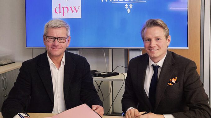 Wiesbaden vergibt Plakatnutzung über 15 Jahre an DPW und erhält neue Fahrgastunterstände Wiesbaden vergibt Plakatnutzung über 15 Jahre an DPW und erhält neue Fahrgastunterstände