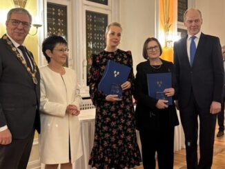 Wiesbaden zeichnet zwei russische Oppositionelle und zwei mutige Nachbarn aus